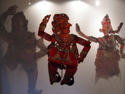Shadowpuppets from Andra Pradesh - From the collection of the Sangeet Natak Akademi, New Delhi - Photo: Elisabeth den Otter, 2003 © 