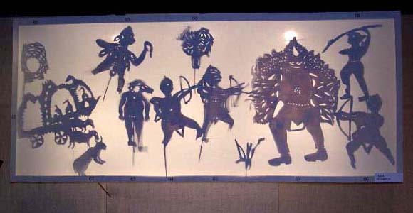 Shadowpuppets from Orissa - From the collection of the Sangeet Natak Akademi, New Delhi - Photo: Elisabeth den Otter, 2003 © 