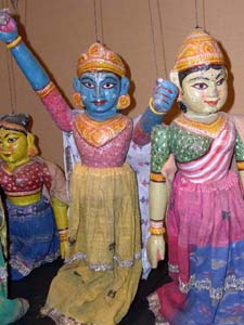 Stringpuppets from Orissa (Krishna and Radha) - From the collection of the Sangeet Natak Akademi, New Delhi - Photo: Elisabeth den Otter, 2003 © 