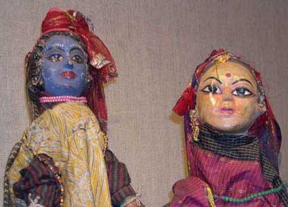 Glovepuppets from West Bengal (Krishna and Radha) - Photo: Elisabeth den Otter, 2003 © 